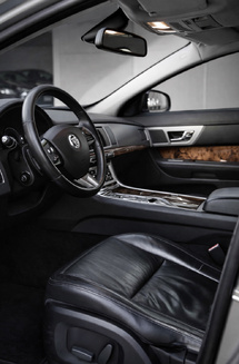 JAGUAR XF 2L7 V6 BI-TURBO | A vendre en parfait état (entretenue, révisée et garantie) JAGUAR XF 2L7 V6 BI-TURBO | A vendre en parfait état (entretenue, révisée et garantie)