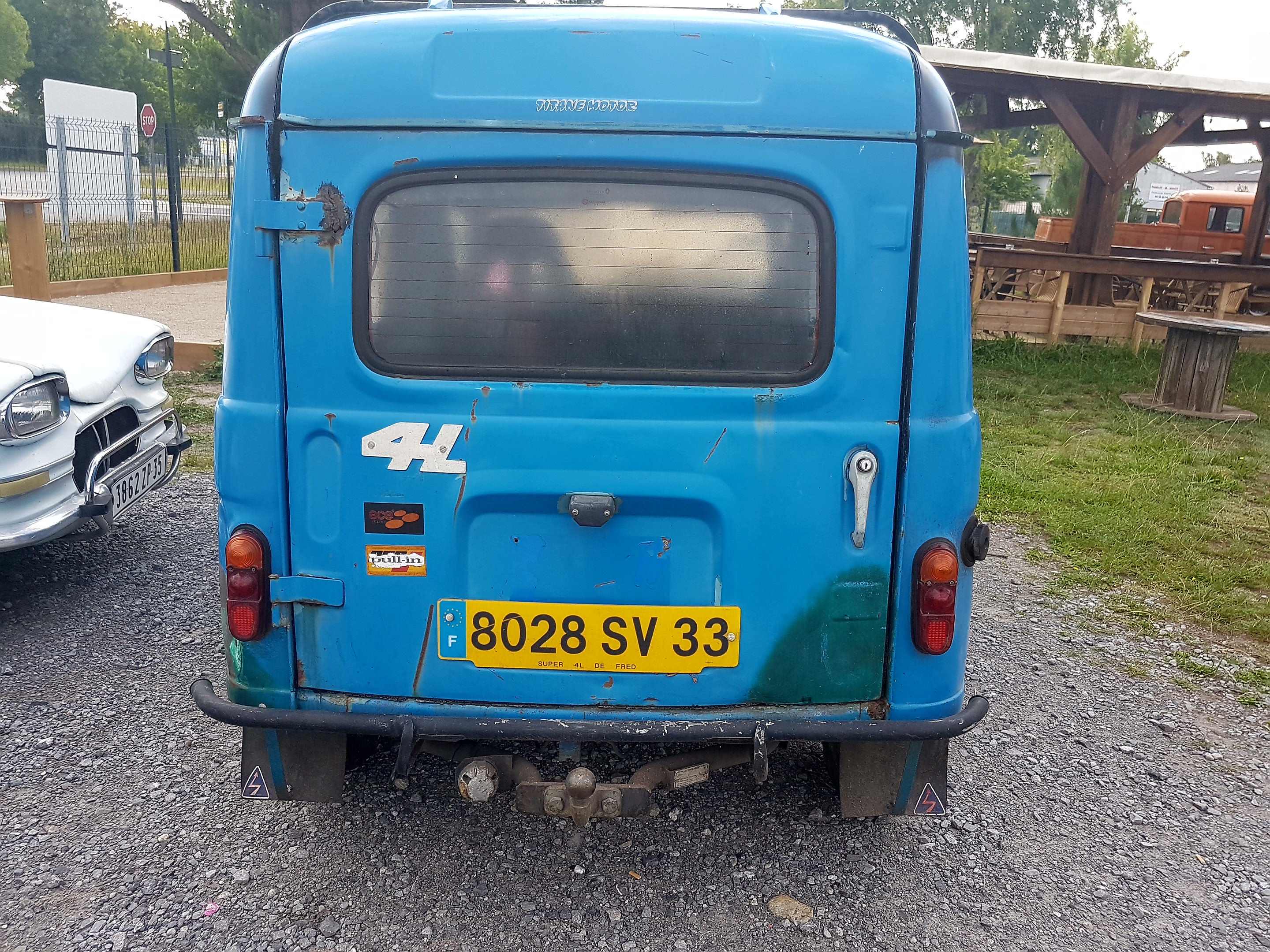 4L Fourgonnette en vente sur le bassin d' Arcachon