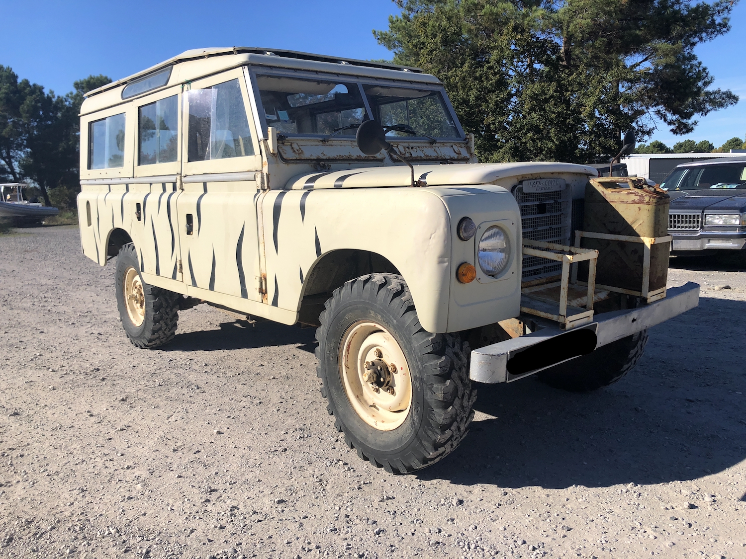 Land Rover 109 baché