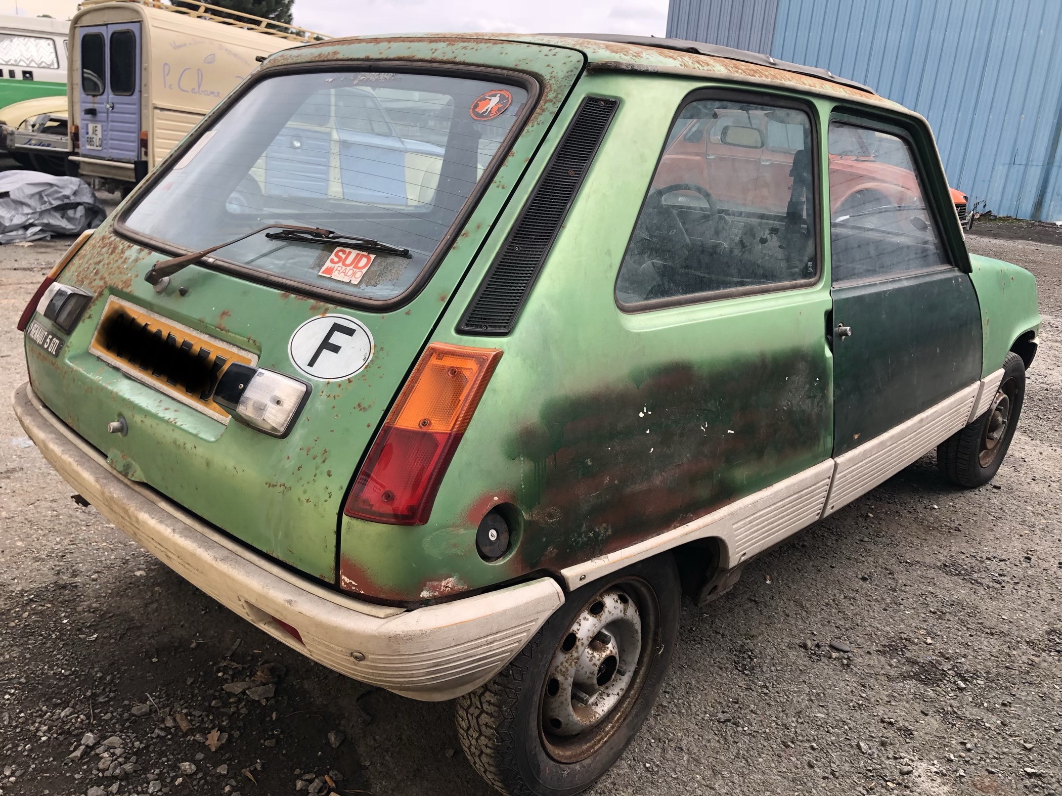 A vendre R5 GTL découvrable avec intérieur rare