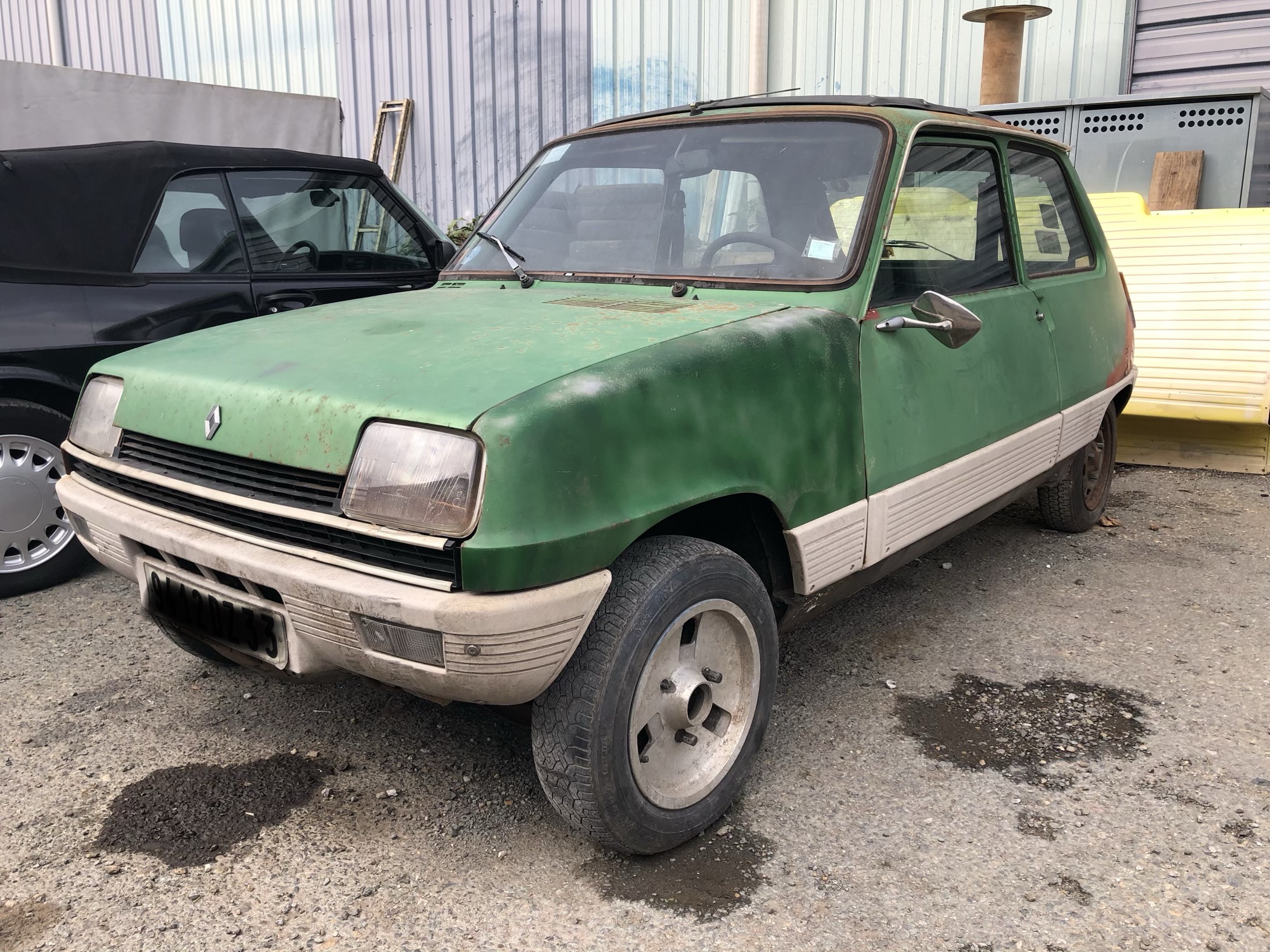 A vendre R5 GTL découvrable avec intérieur rare