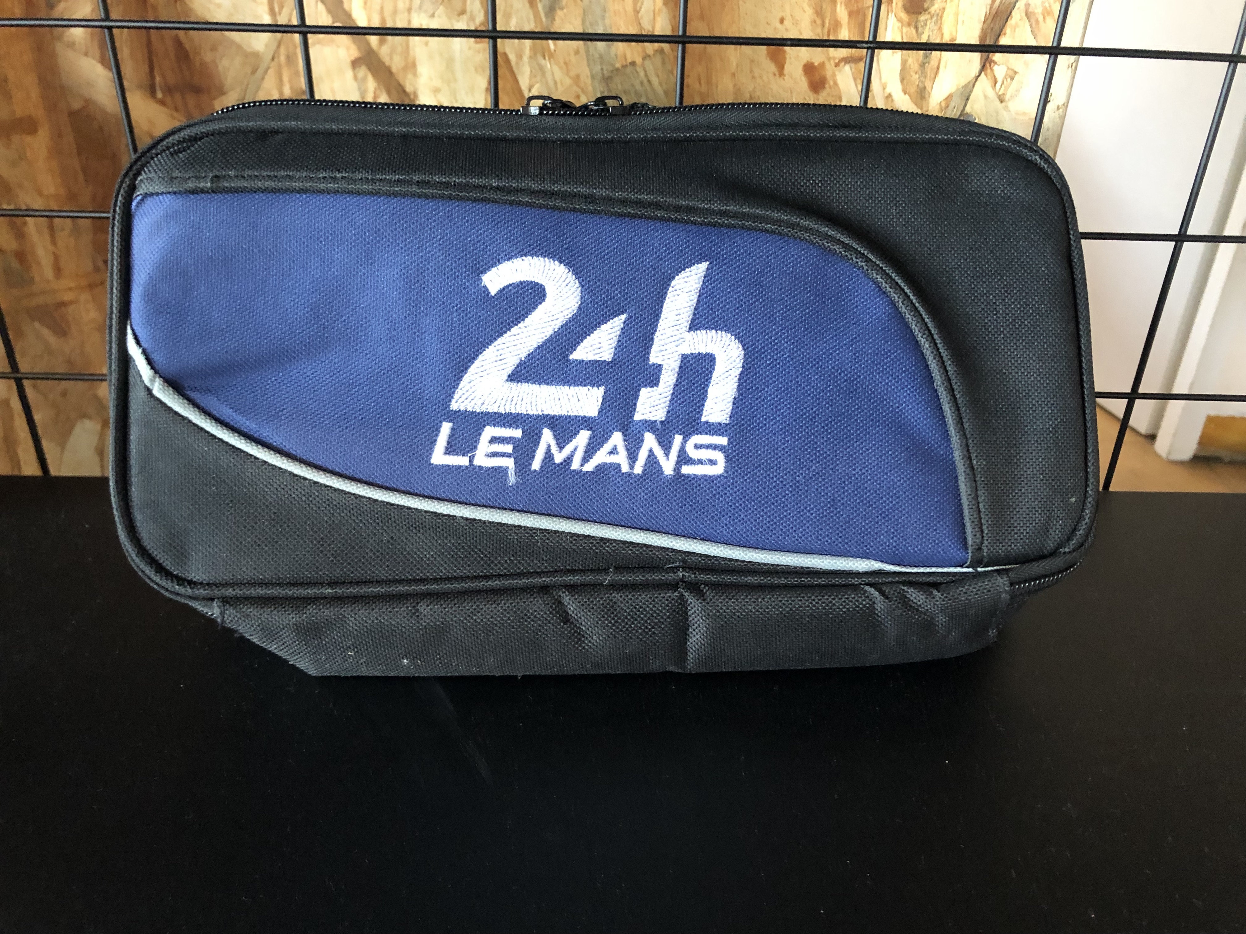 Trousse de dépannage automobile 24 heures du Mans