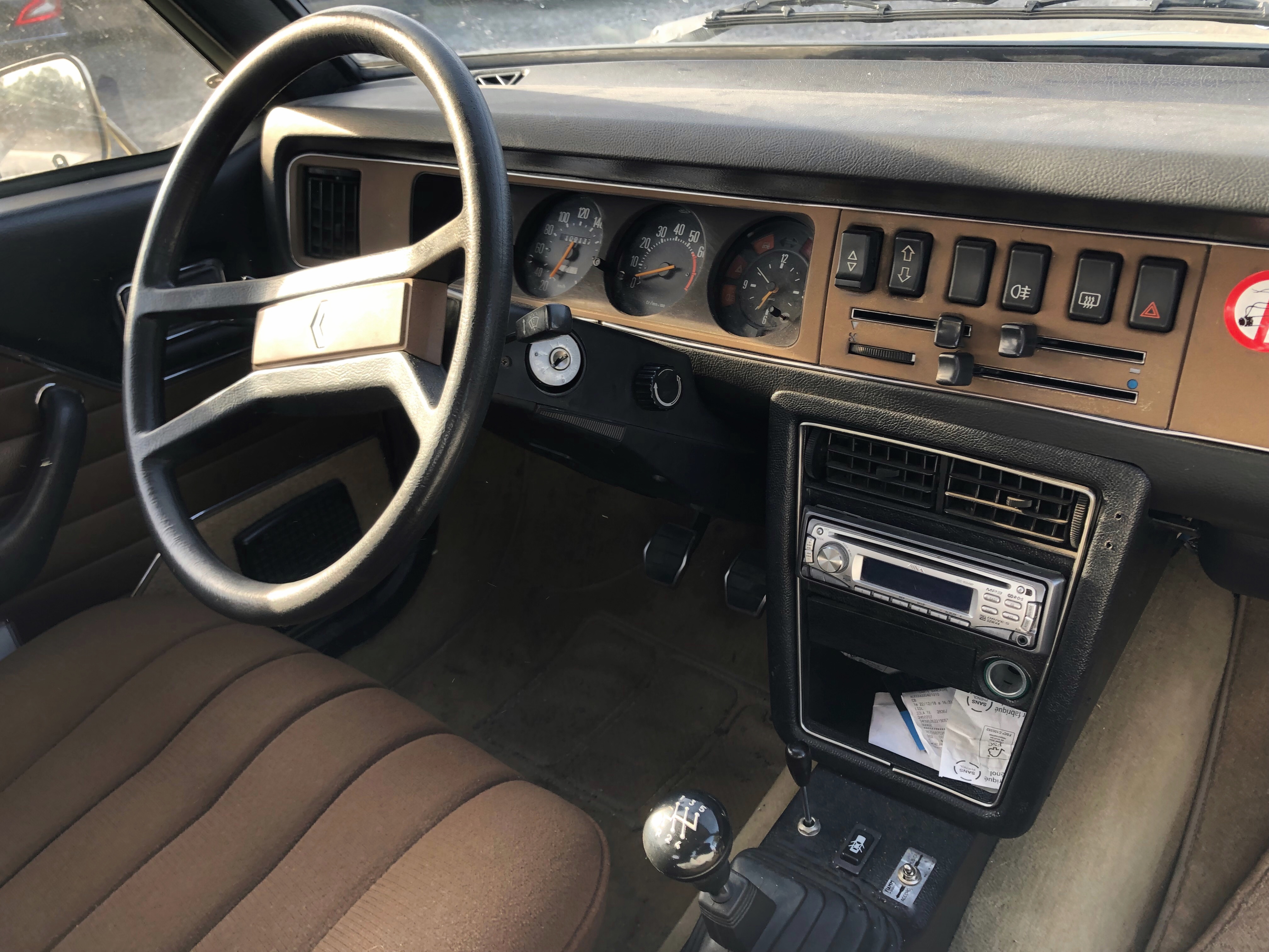 R20 Renault TS de 1979 à vendre - Occasion ayant peu roulé