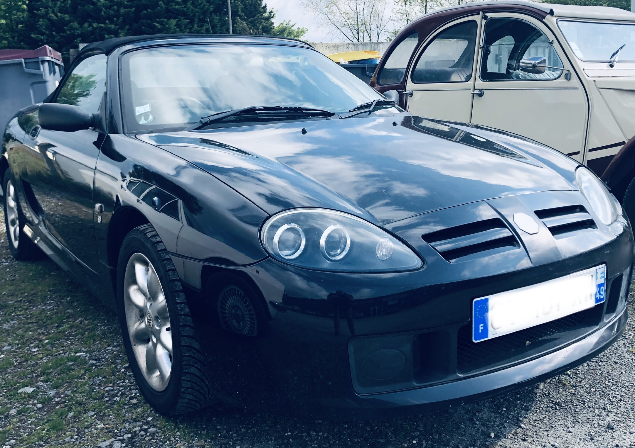 A vendre roadster cabriolet MG TF I.6 116 rhd parfait état