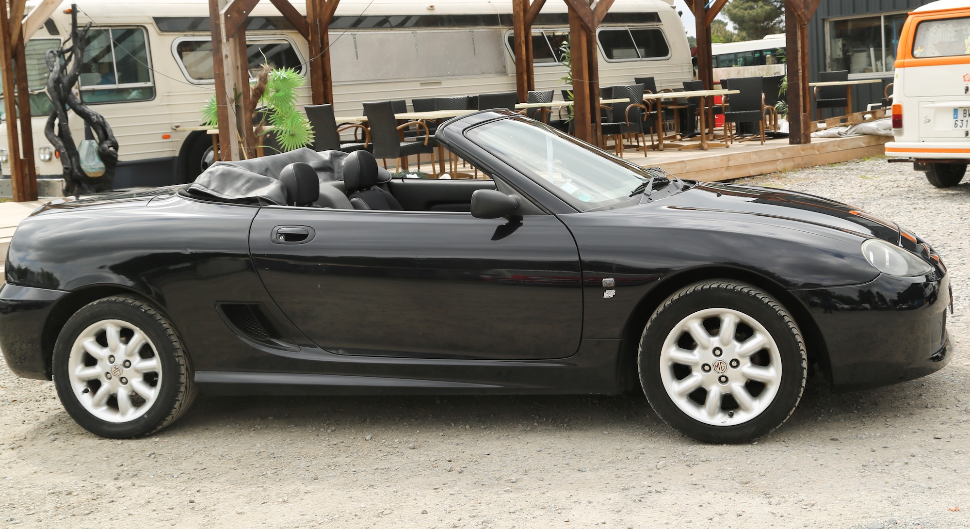 A vendre roadster cabriolet MG TF I.6 116 rhd parfait état