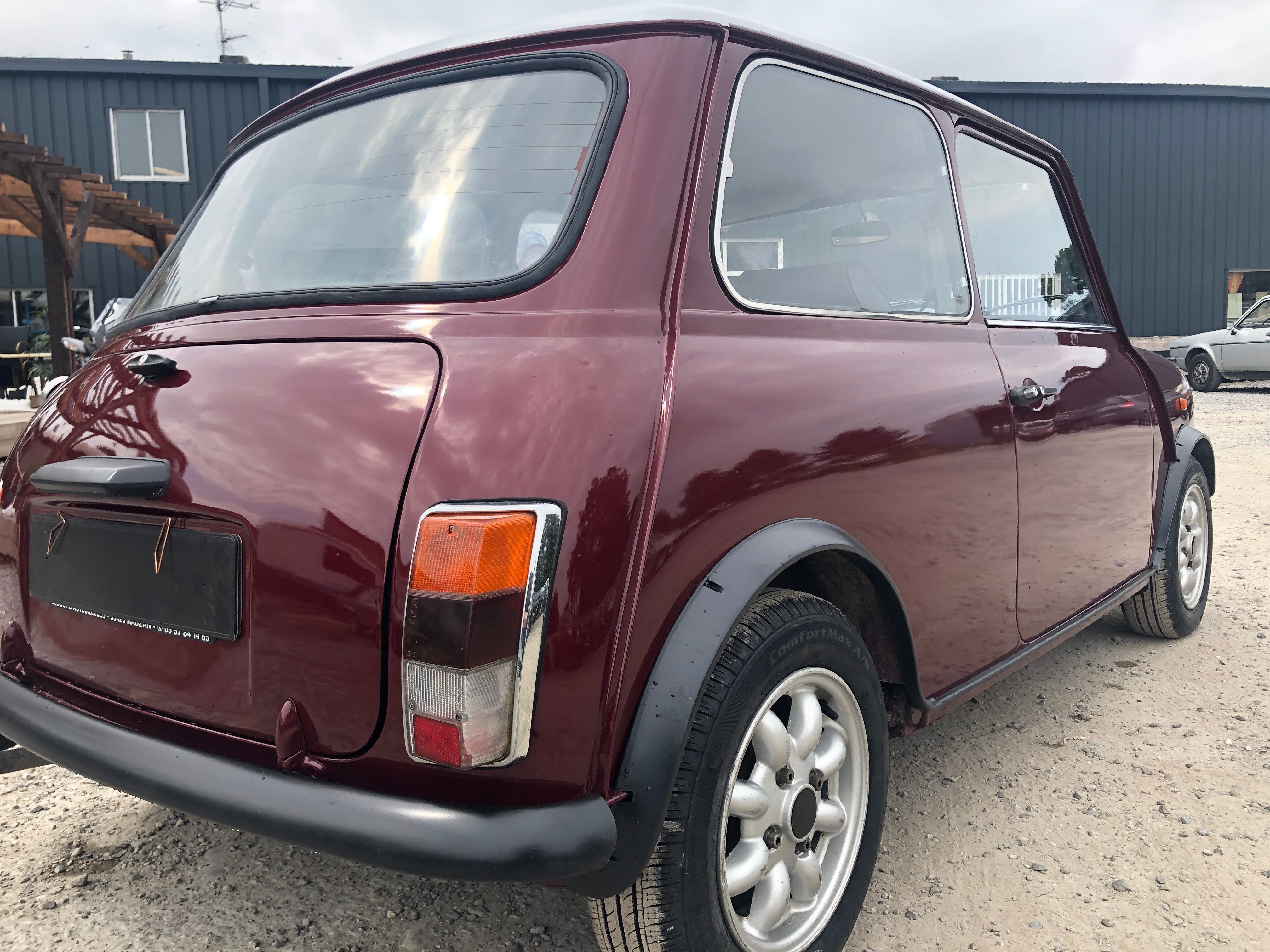 A vendre Mini de 1990 (modèle mini E )
