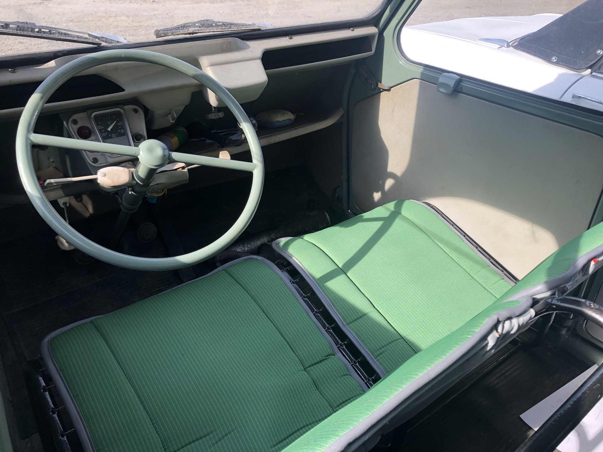 Citroën 2cv de 1963, mécanique refaite.
