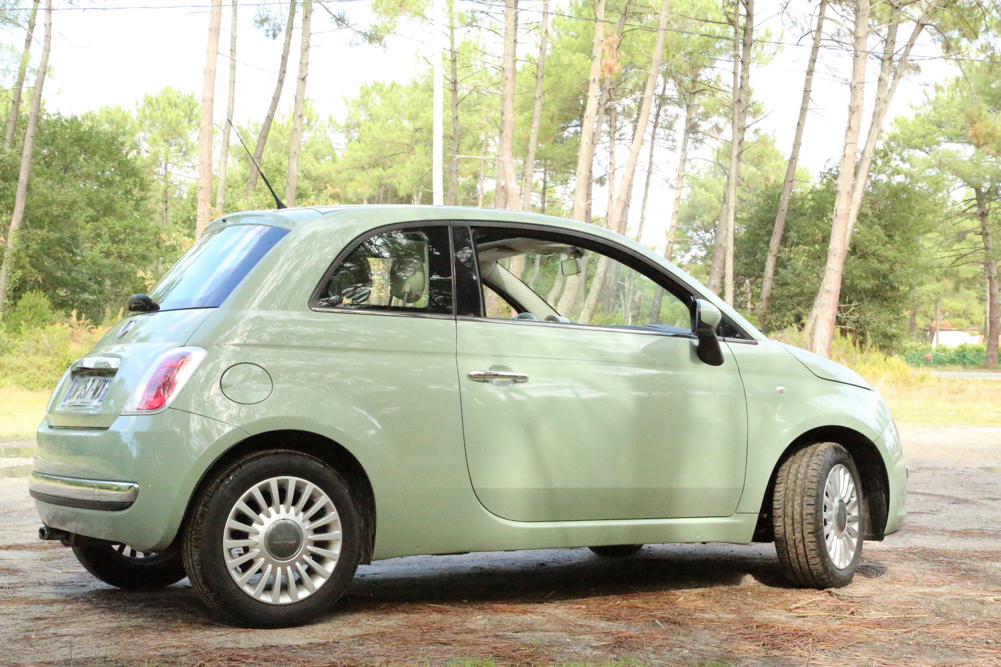 A vendre Fiat 500 1.2 Lounge de 2008 avec un CT ok et en très bel état !