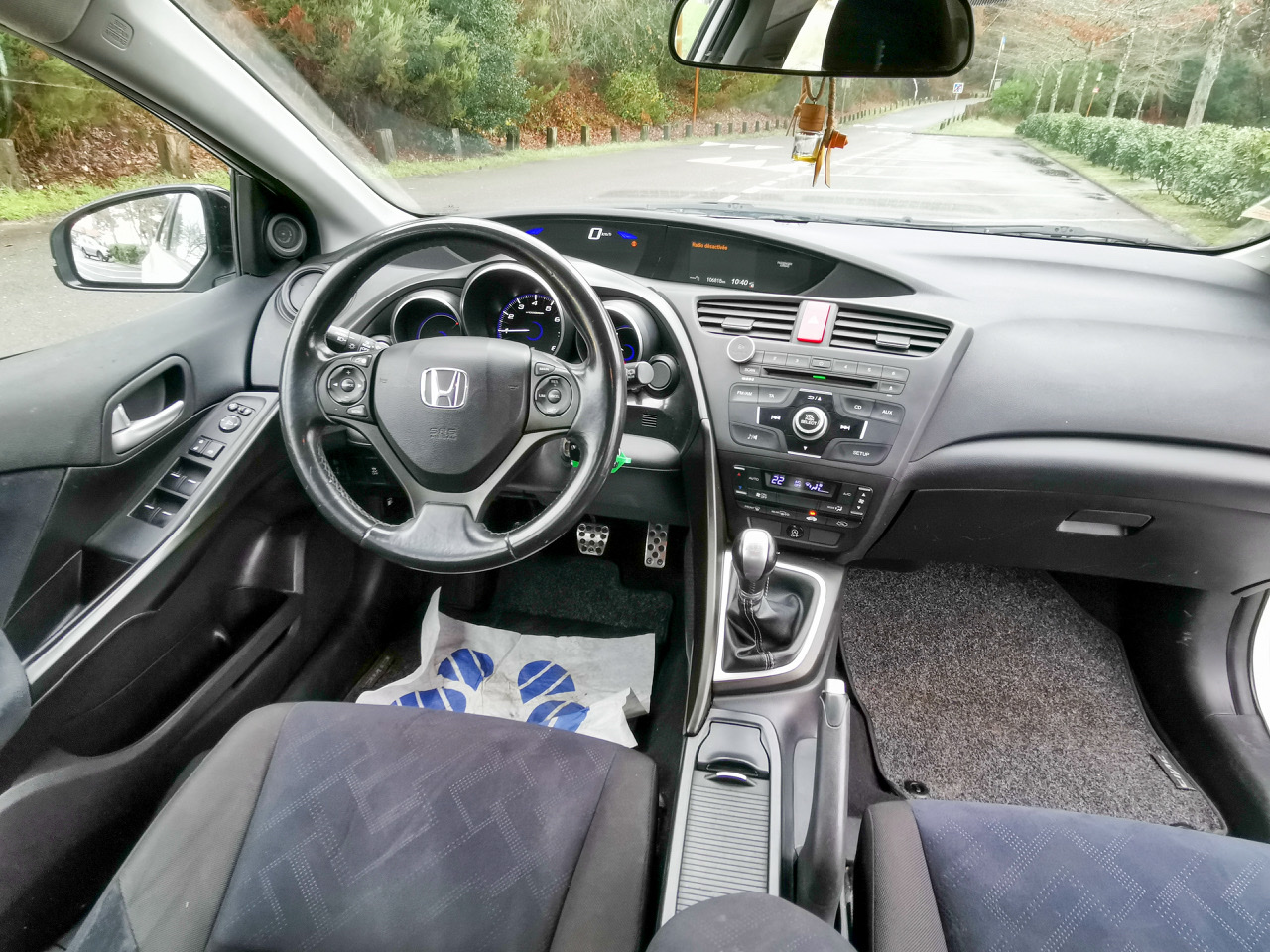 A VENDRE Honda Civic 5P 1.4 i-VTEC S Executive de 2012 en parfait état