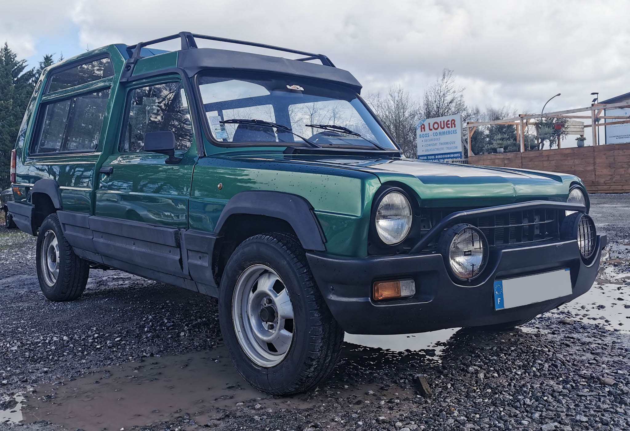 A vendre Matra Rancho restauré au contrôle technique récent ok de 1981