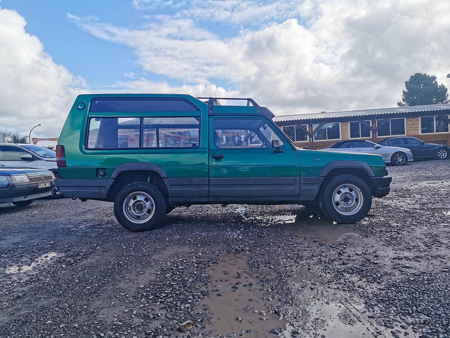 A vendre Matra Rancho restauré au contrôle technique récent ok de 1981