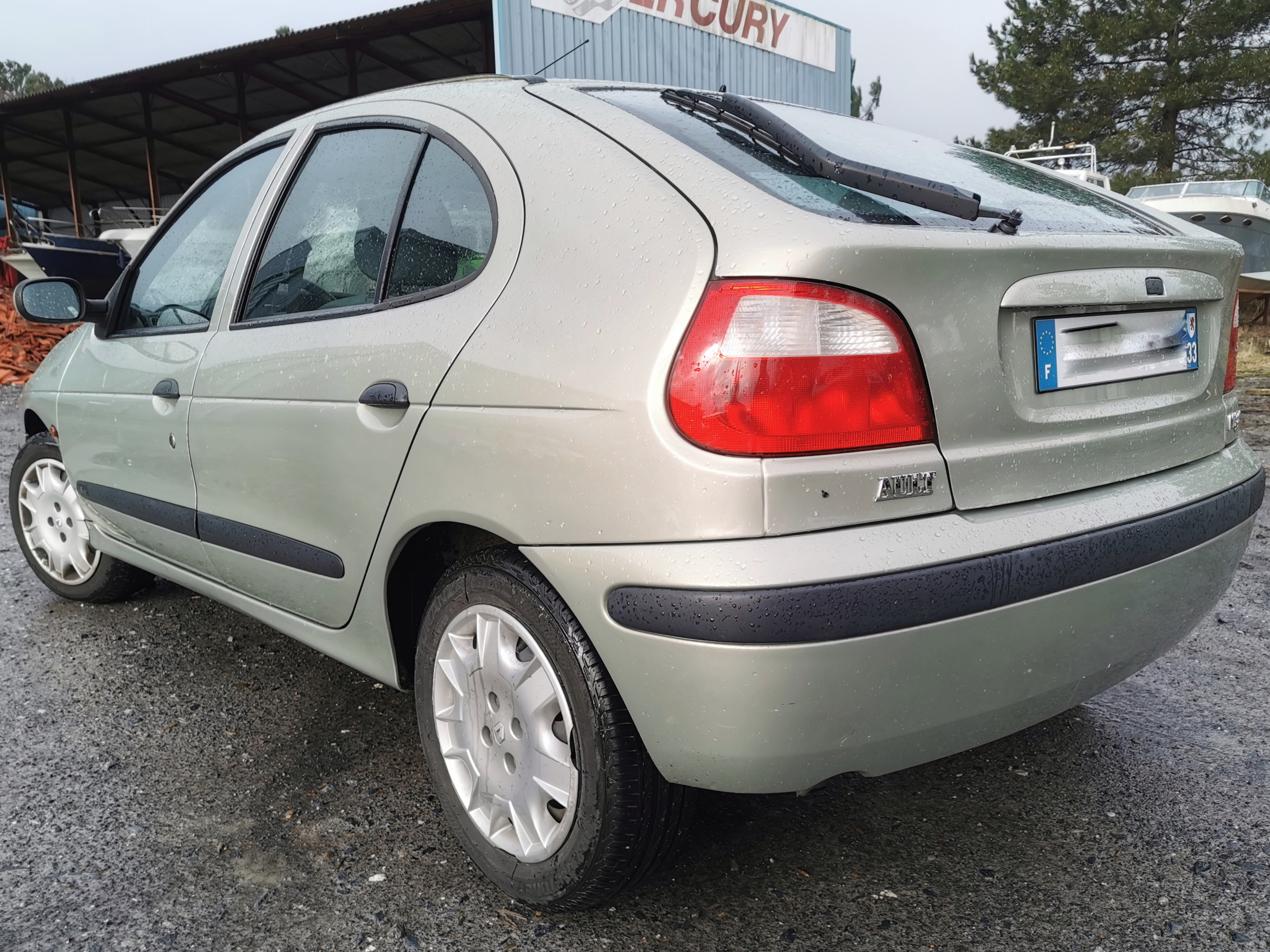 A VENDRE Renault Megane 1.6 16v de 2001 au contrôle technique ok