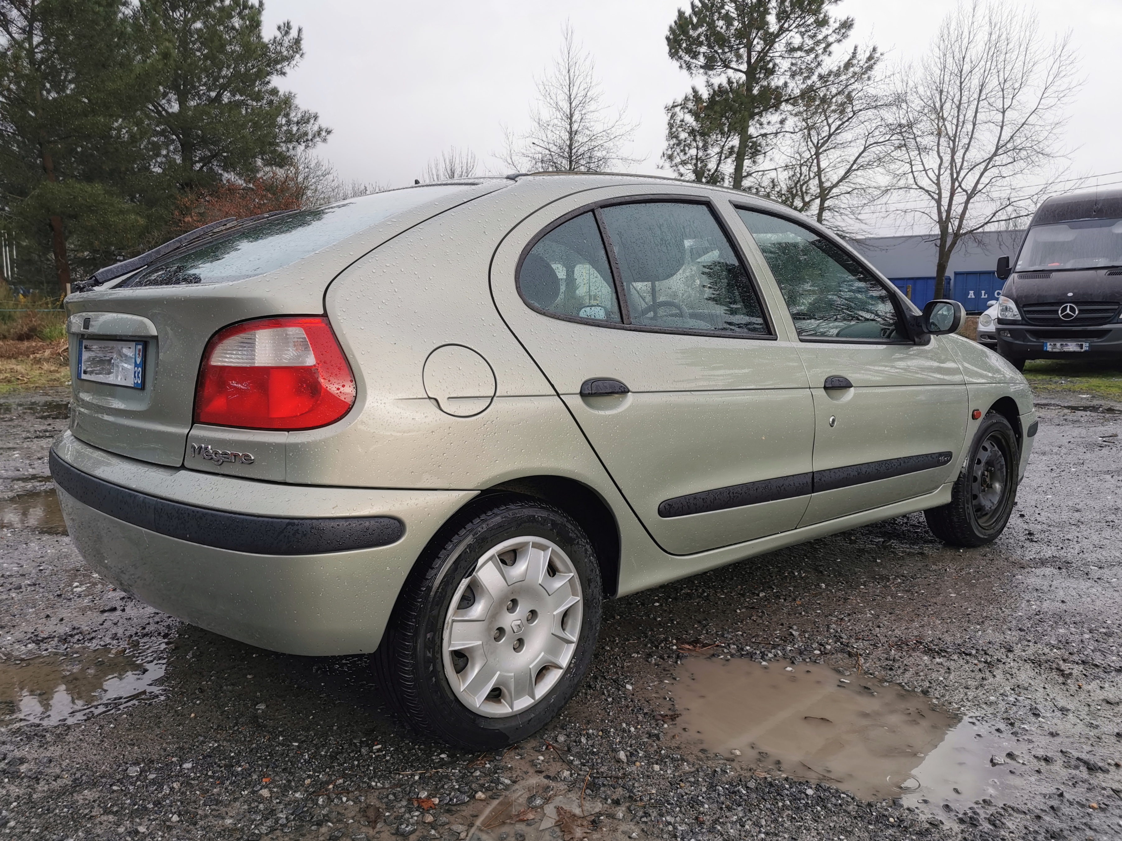 A VENDRE Renault Megane 1.6 16v de 2001 au contrôle technique ok