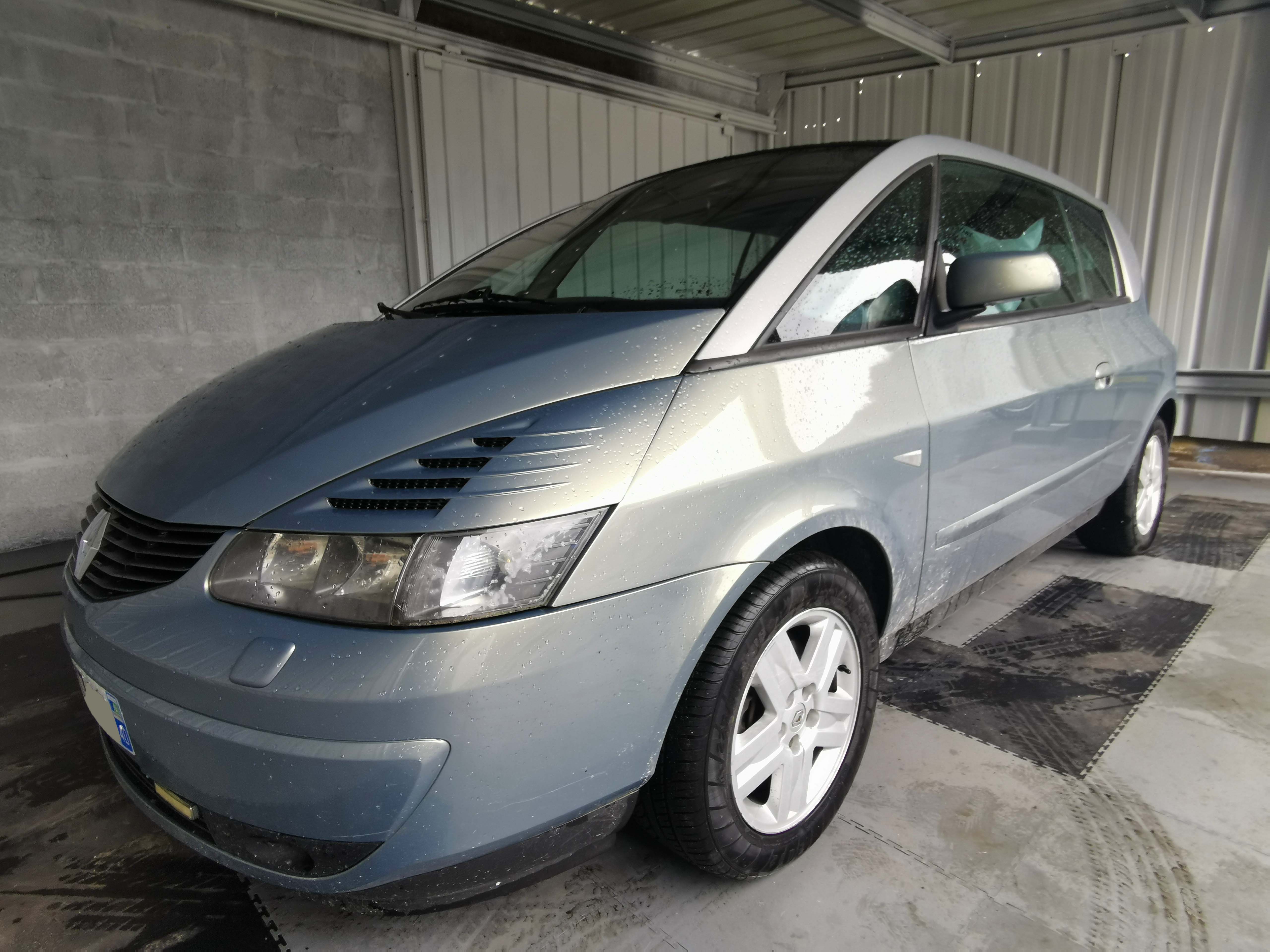 RENAULT AVANTIME 2.2 dCi