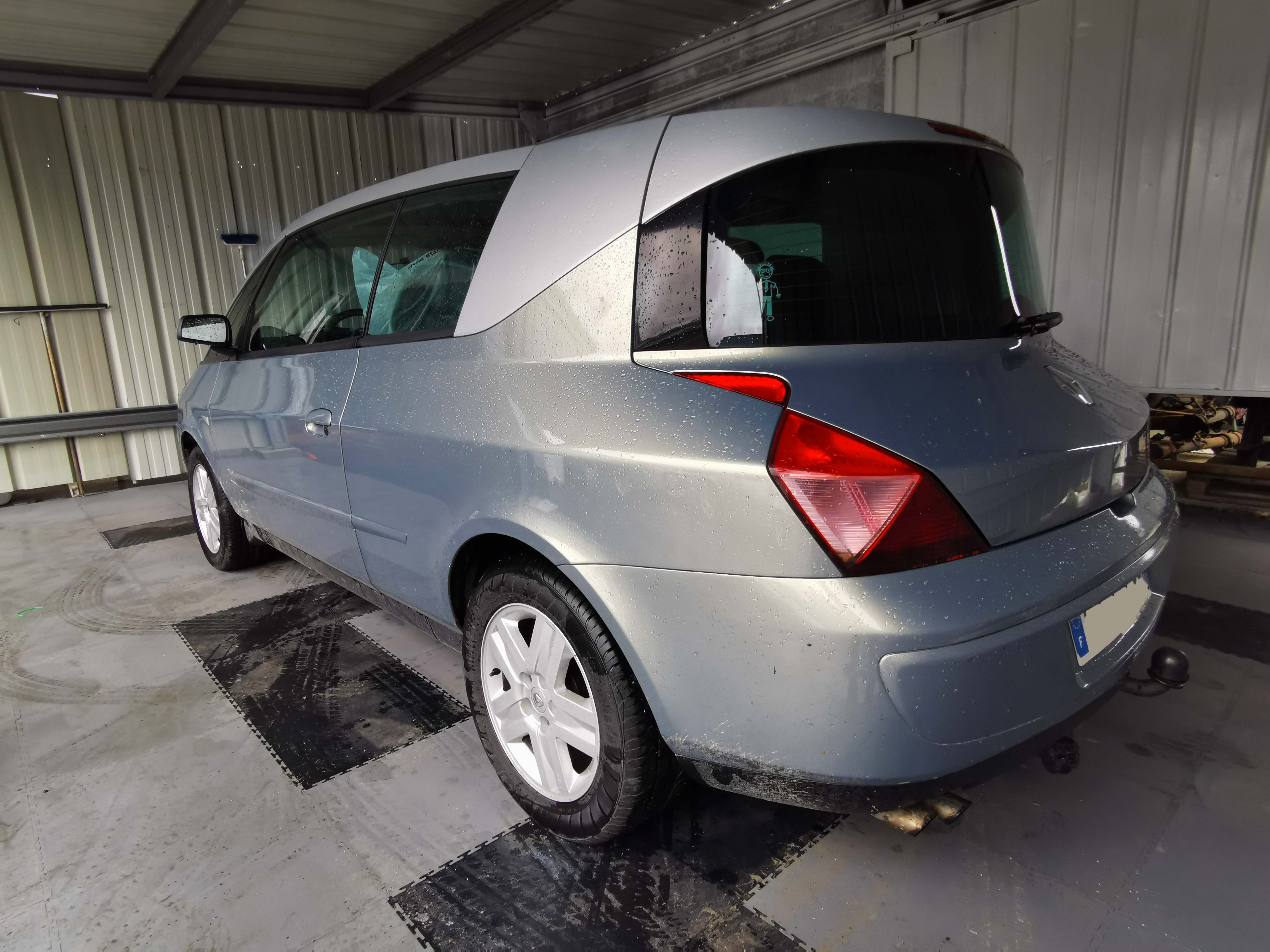VENDRE RENAULT AVANTIME 2.2 dCi 149 cv de 2003  