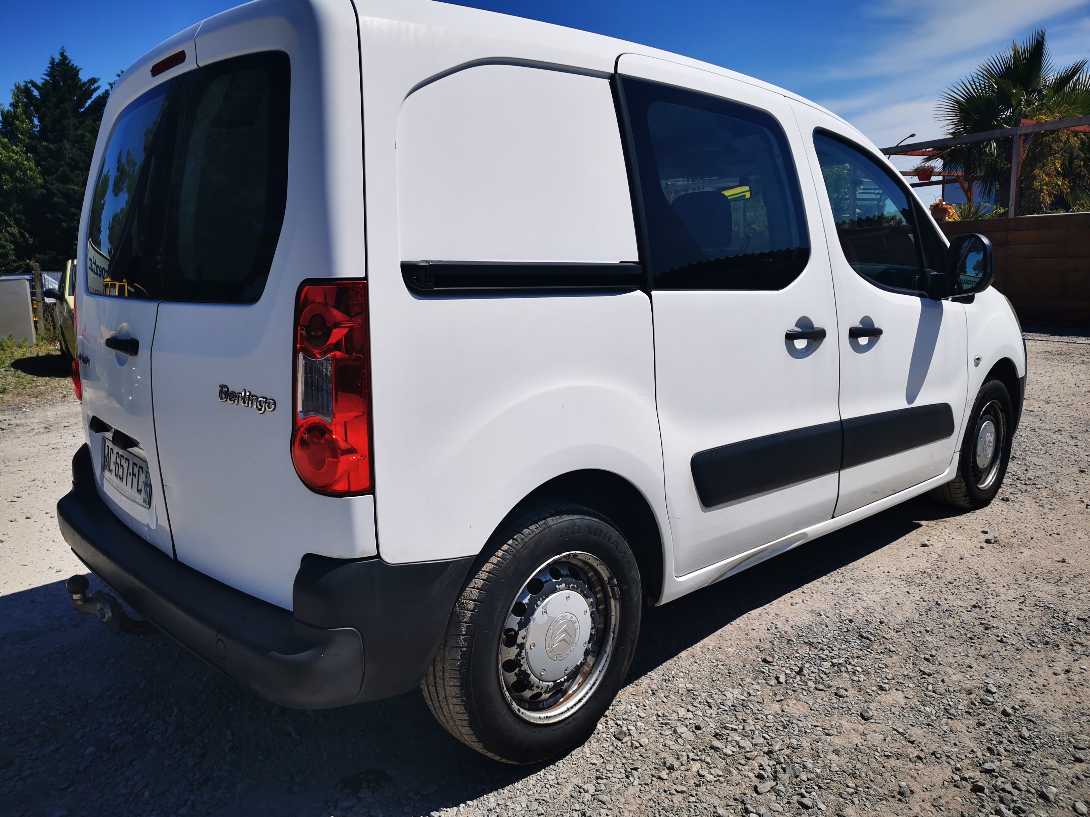 A vendre Citroën Berlingo 1.6 hDi 90cv fourgonnette de 2009 en bel état