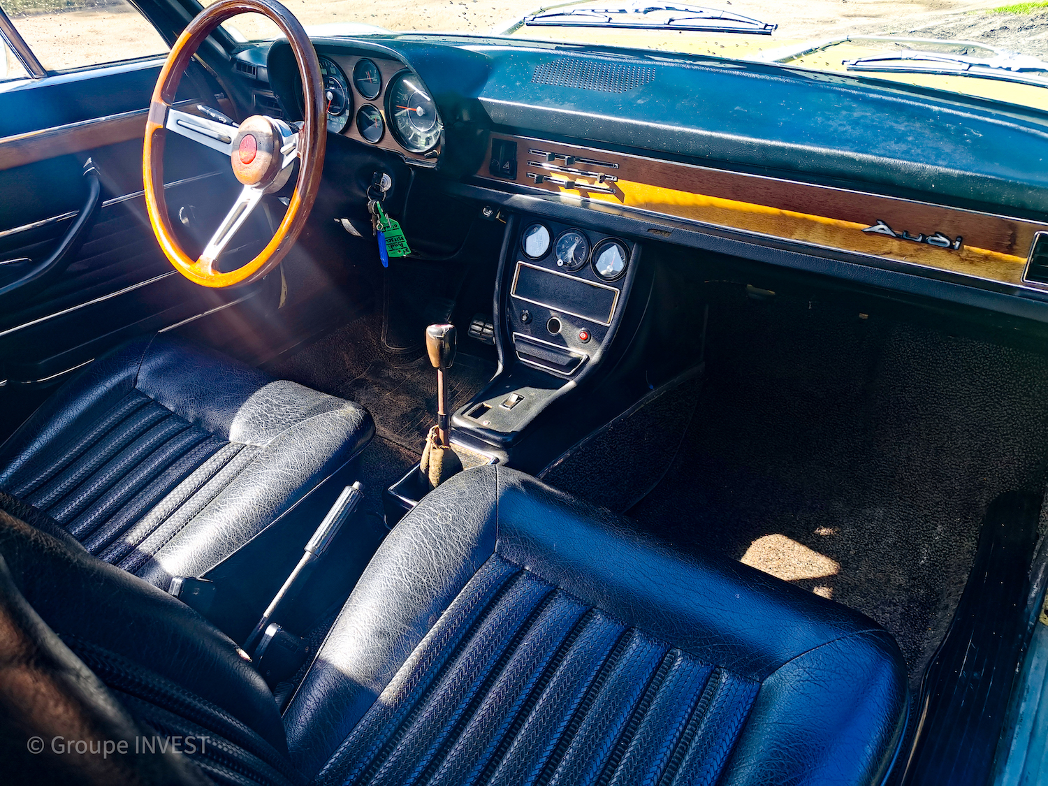 A VENDRE : rare Audi 100 Coupé S de 1971 (C1)