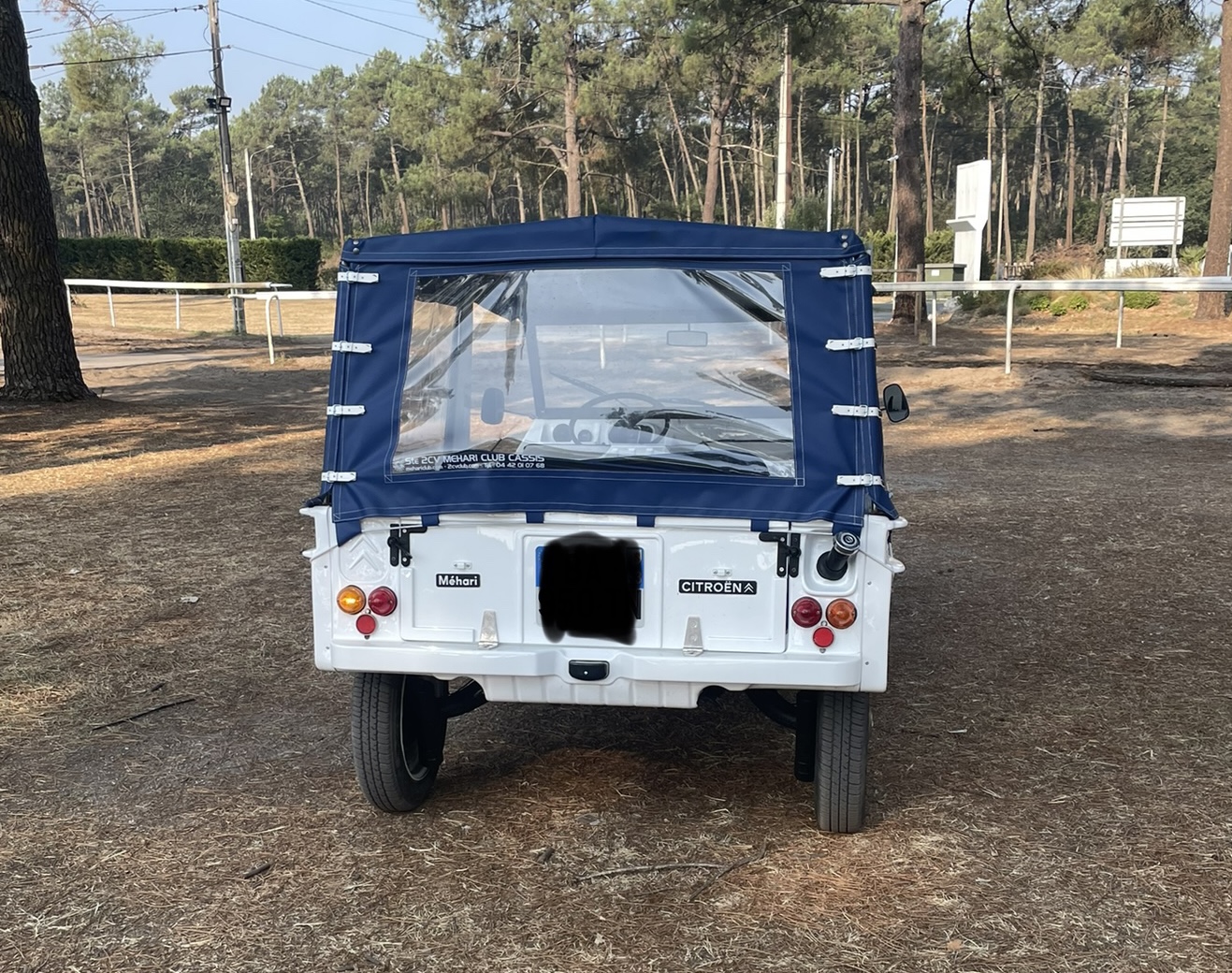 A vendre Méhari de 1976 CT OK configuration 4 places