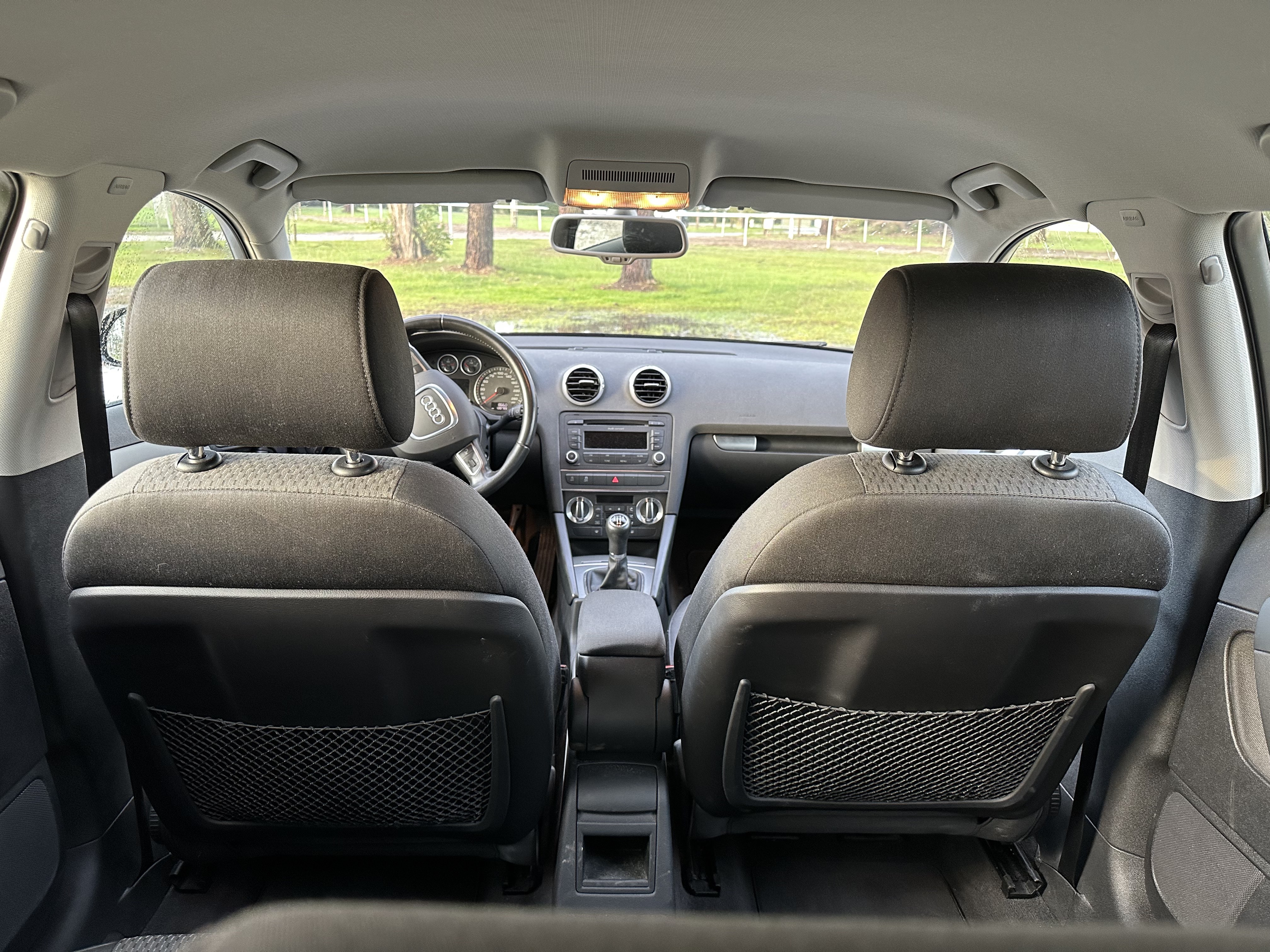 Audi A3 SPORTBACK 1,6 TDI 105 CH 1ère main 139200 KMS CT PARFAIT à 8800 euros.