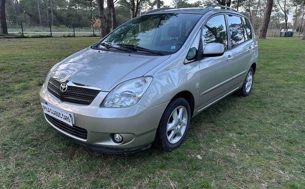 TOYOTA COROLLA 2.0 D4-D Turbo 90ch