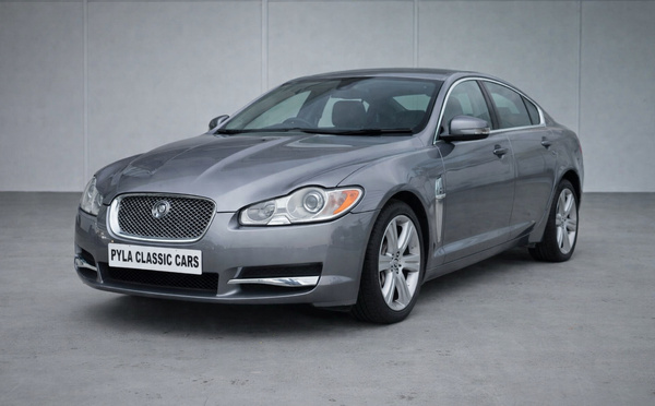 JAGUAR XF 2L7 V6 BI-TURBO | A vendre en parfait état (entretenue, révisée et garantie)