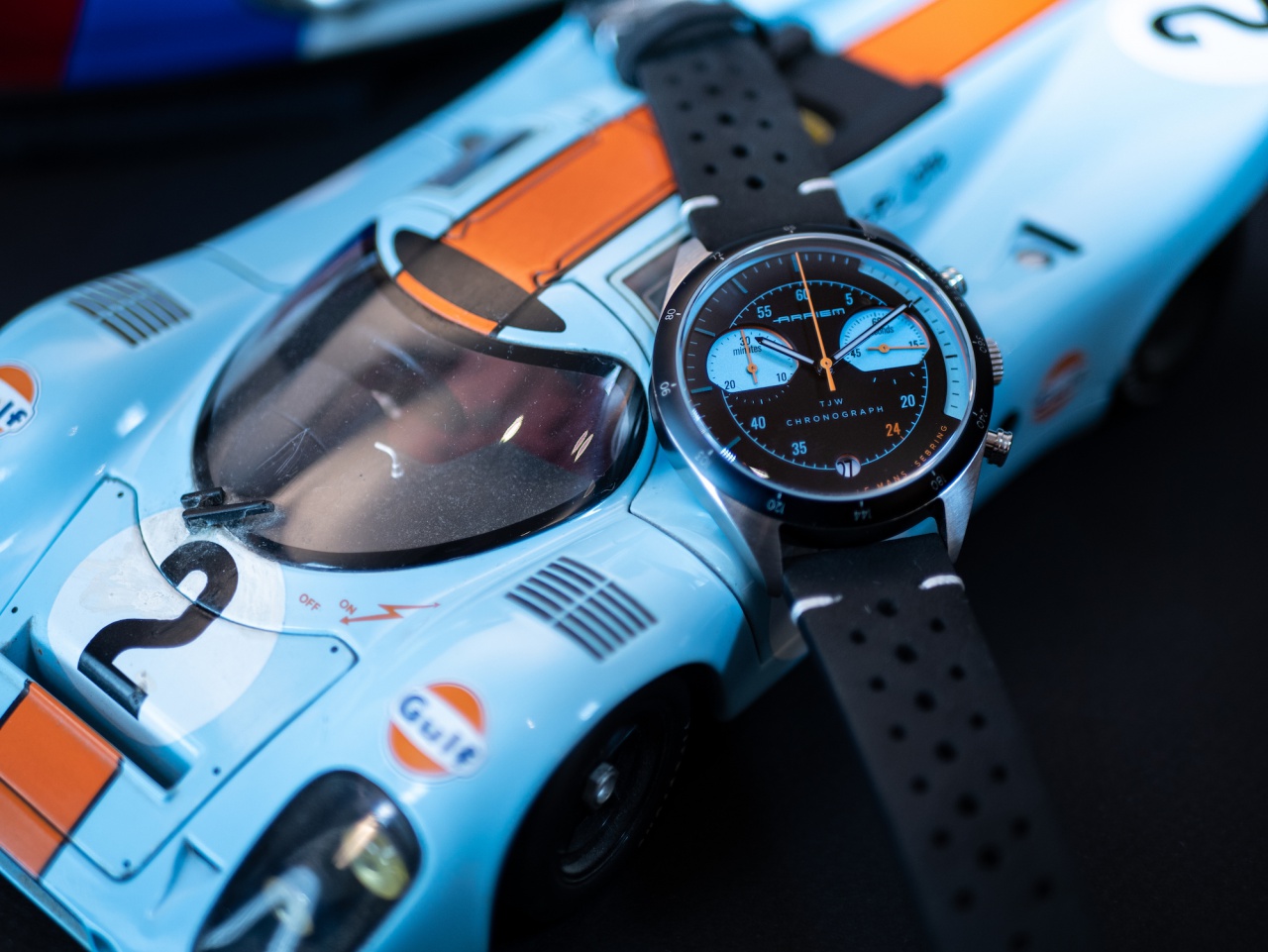 Montre Arpiem TJW John Wyer façon Gulf