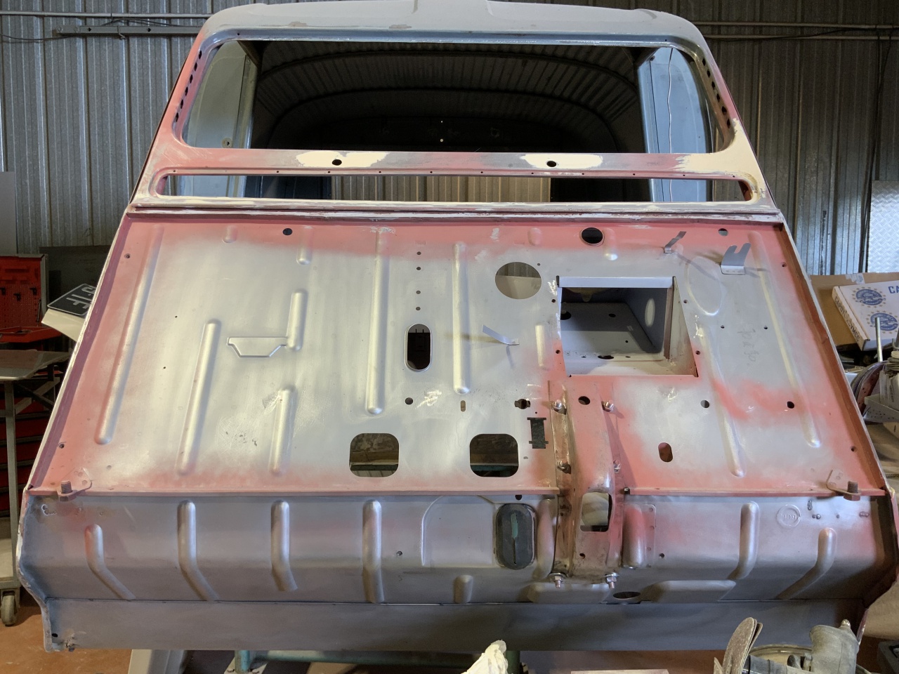 Restauration 2cv fourgonnette AZU EDF GDF export face avant