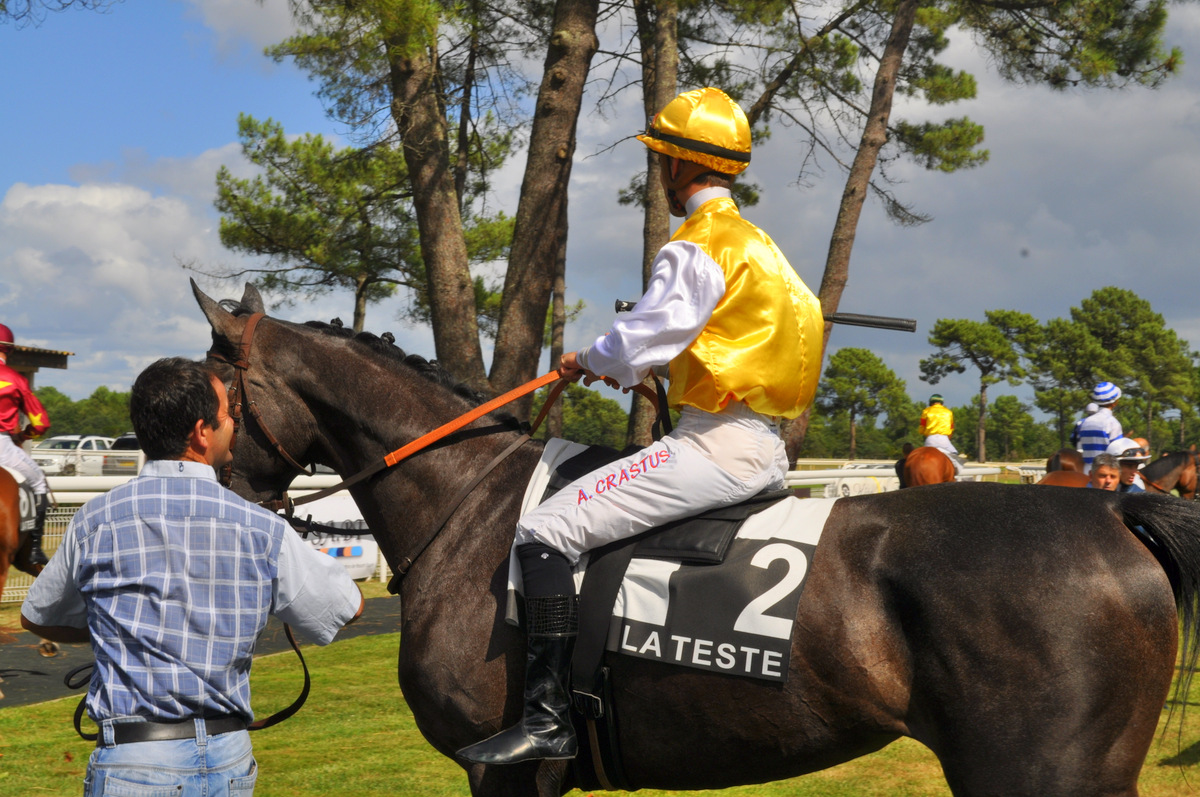 jockey-course1-hippodrome-la-teste