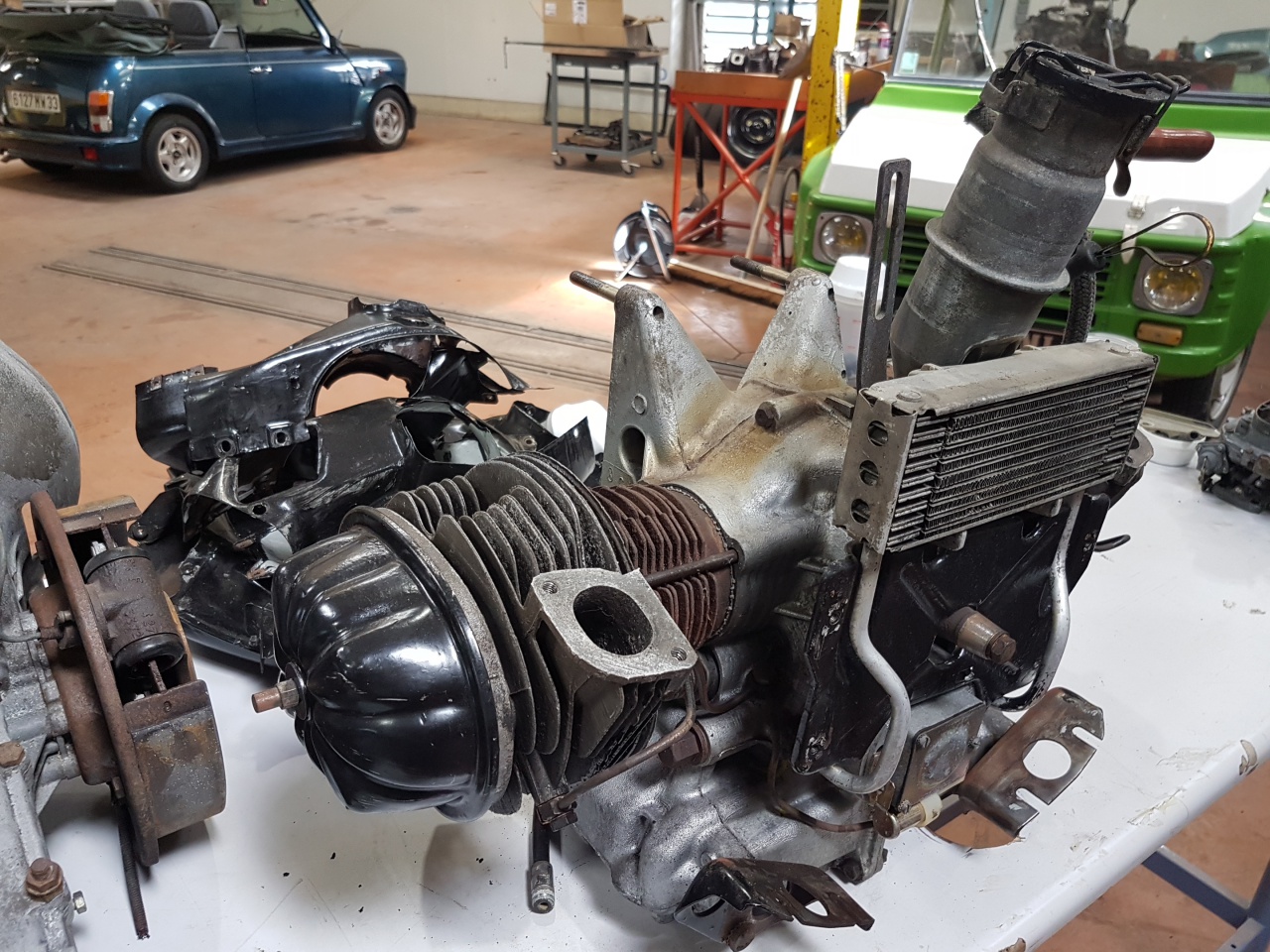 moteur-méhari-demonte